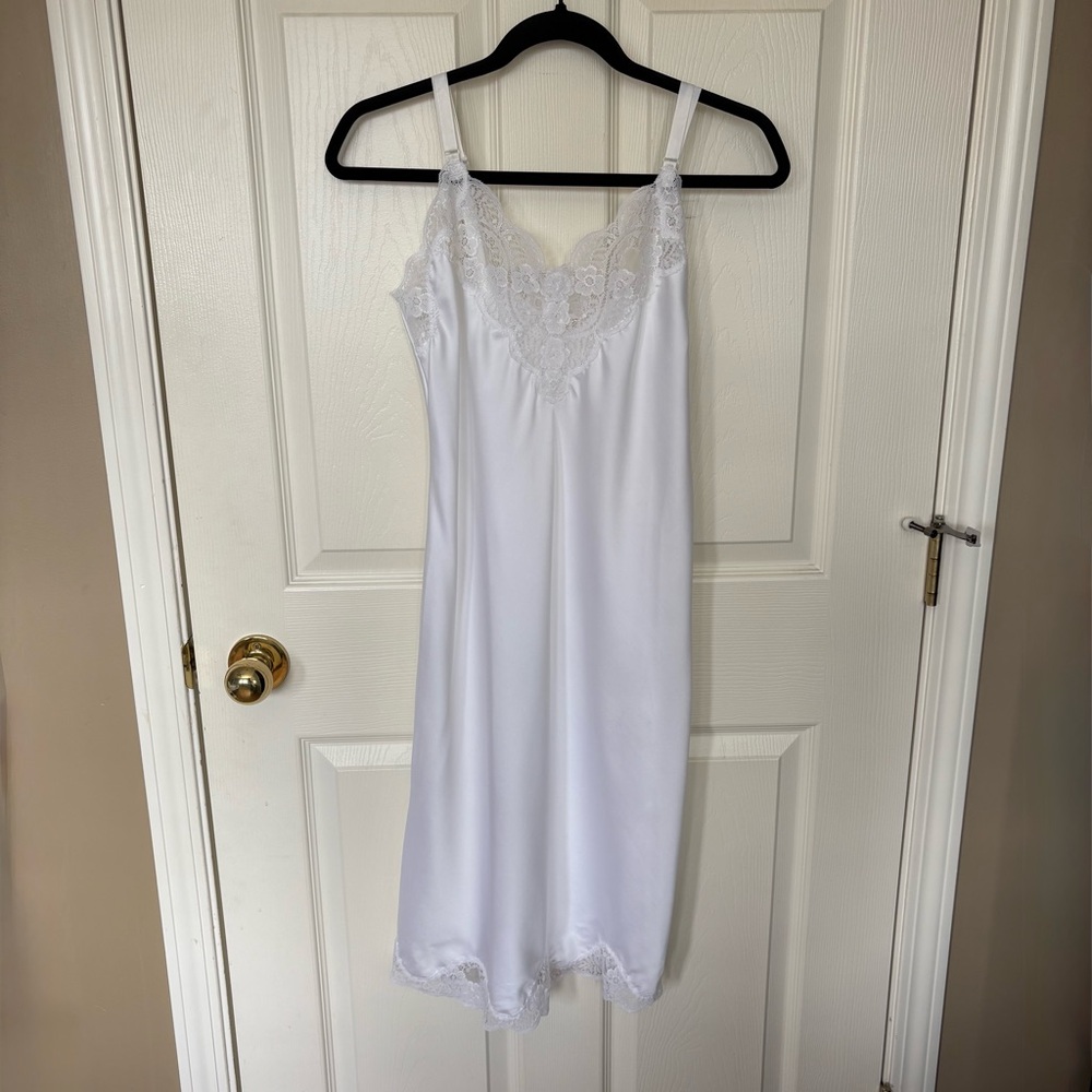 Vintage French Maid White Lace Slip Dress Nightgown Size 36 Made in Canada
